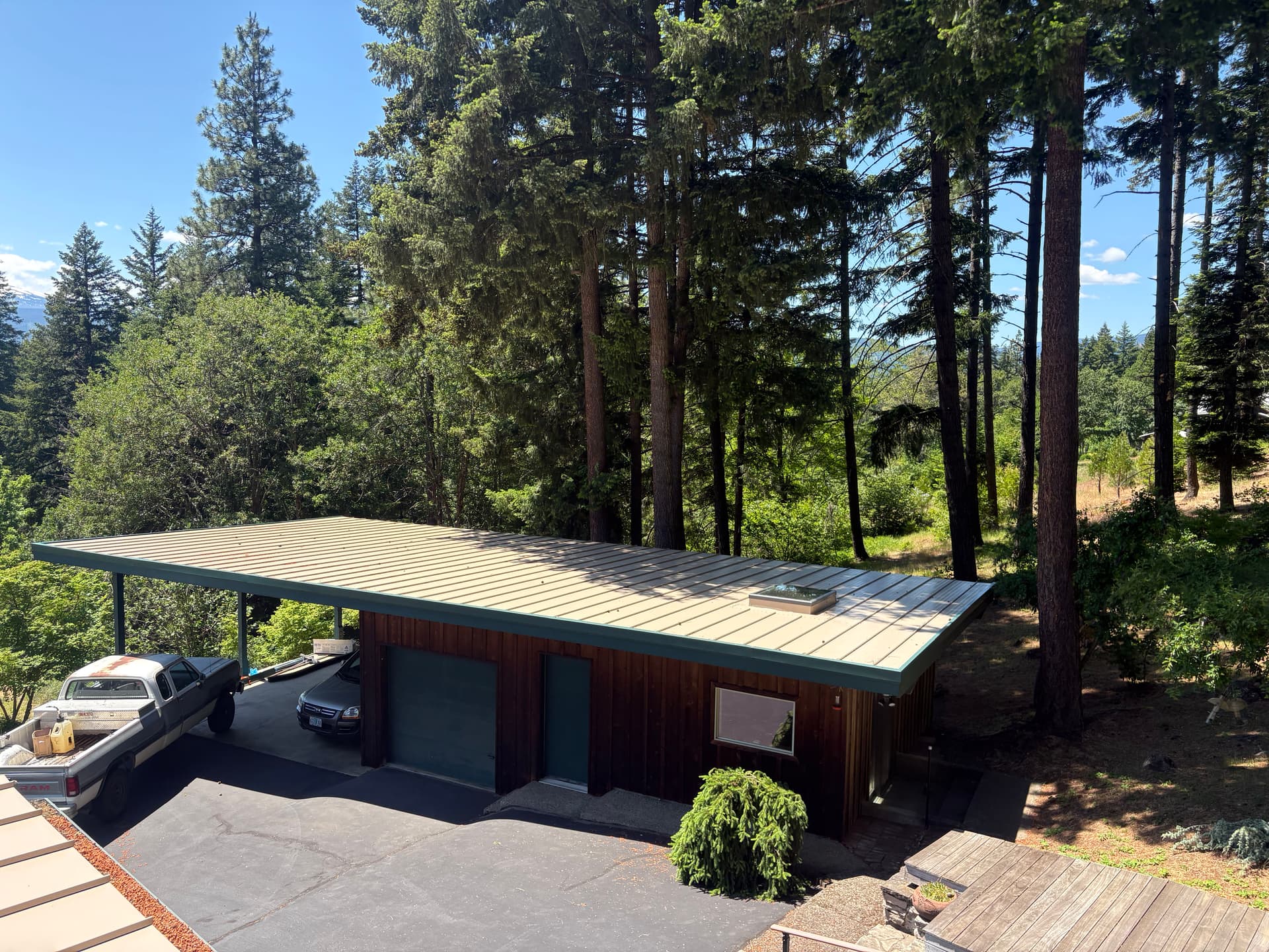 Fire-Resistant Metal Roofing Installation in Parkdale Oregon