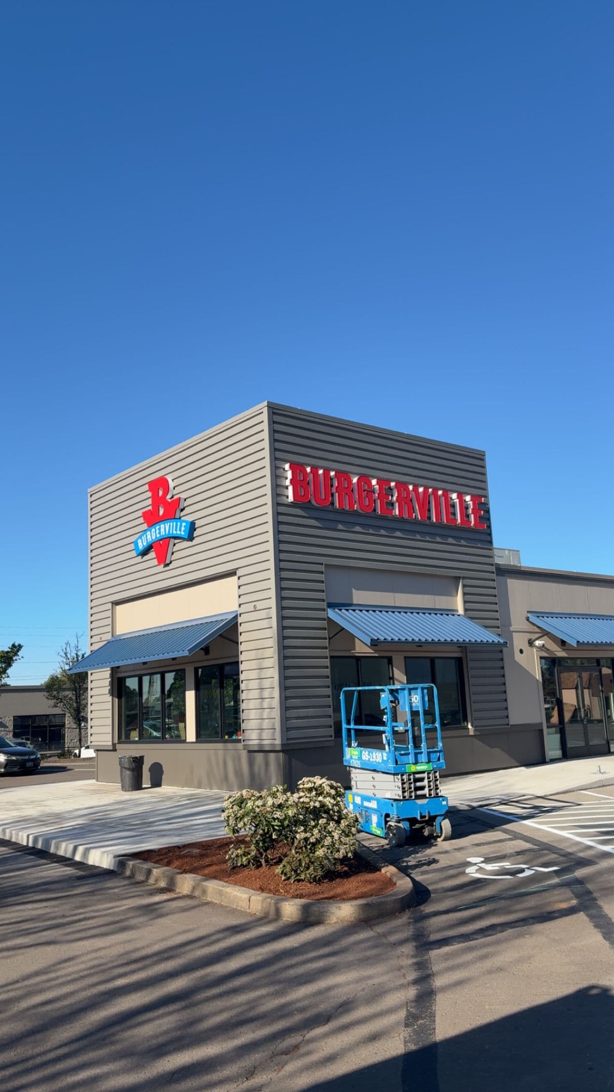 Metal Siding and Roofing Excellence at Burgerville Salem